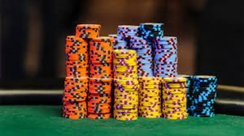 What is the meaning of Rake Poker?